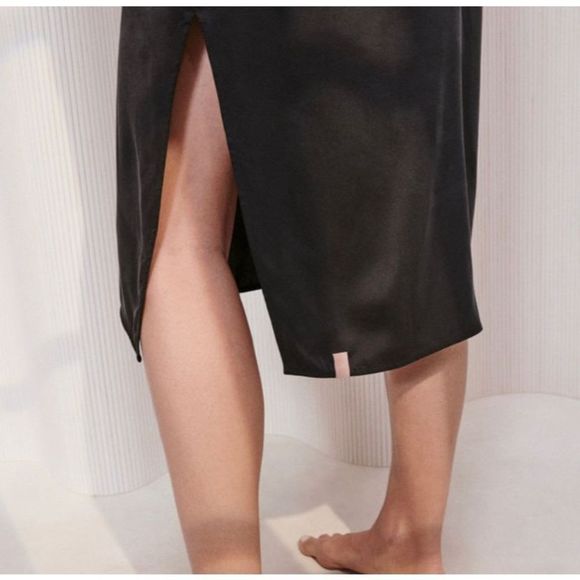 Lunya Washable Silk Slip Dress Black Size L - Picture 7 of 8